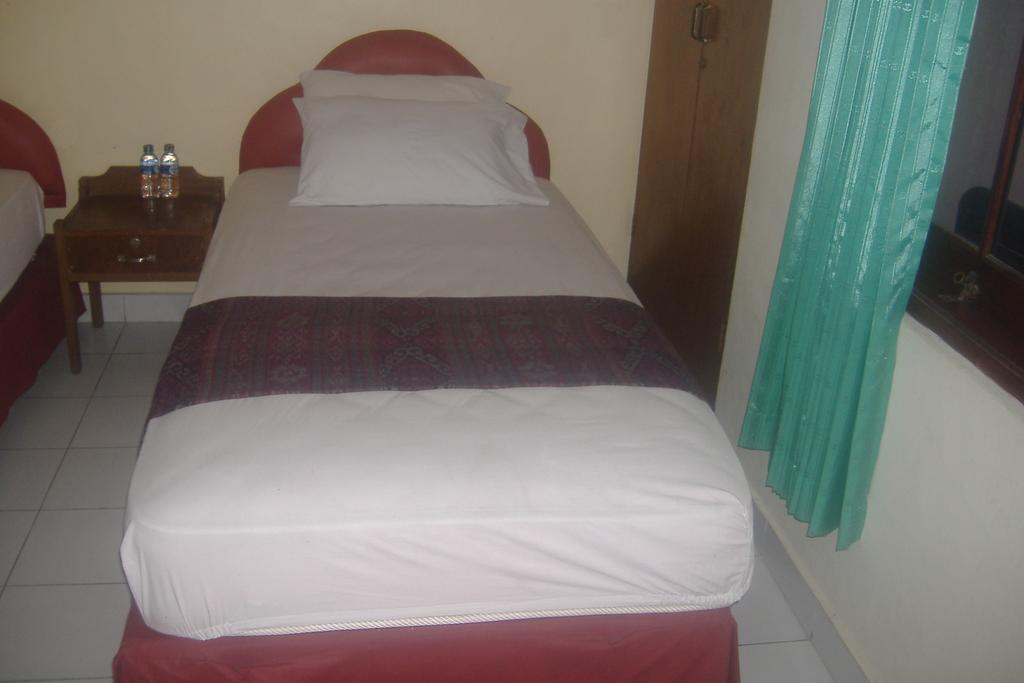 Mustika Inn Kuta Lombok Quarto foto